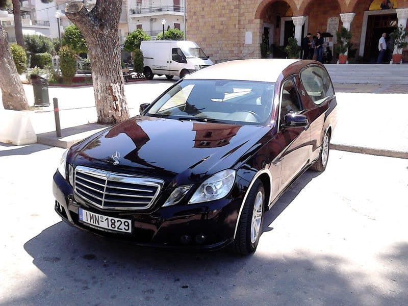 Νεκροφόρες