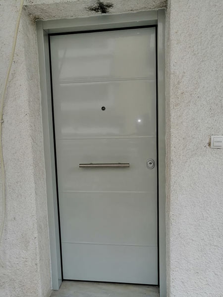 GRAMMENOS DOORS: Φωτογραφίες & Βίντεο