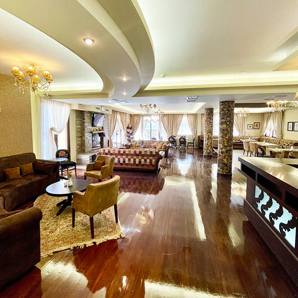 GRAND CHALET CARE: Φωτογραφίες & Βίντεο