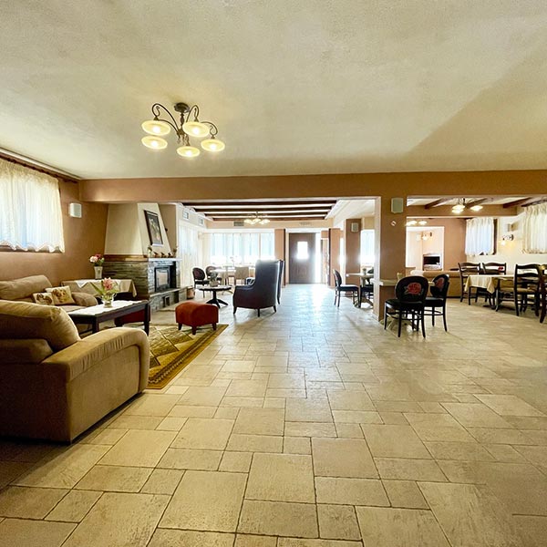 GRAND CHALET CARE: Φωτογραφίες & Βίντεο