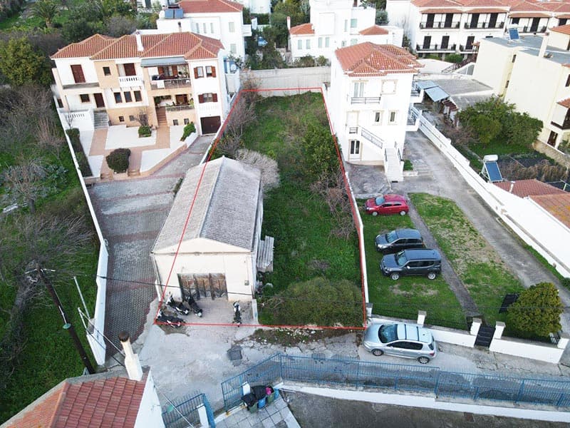 Οικόπεδο προς πώληση εντός οικισμού Σκοπέλου συνολικής επιφάνειας 558,95 τ.μ.