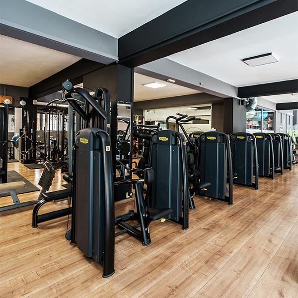 GYM TONIK: Φωτογραφίες & Βίντεο