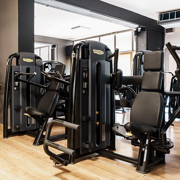 GYM TONIK: Φωτογραφίες & Βίντεο