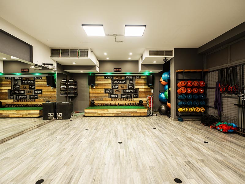 GYM TONIK: Φωτογραφίες & Βίντεο