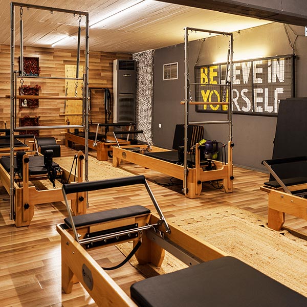 GYM TONIK: Φωτογραφίες & Βίντεο