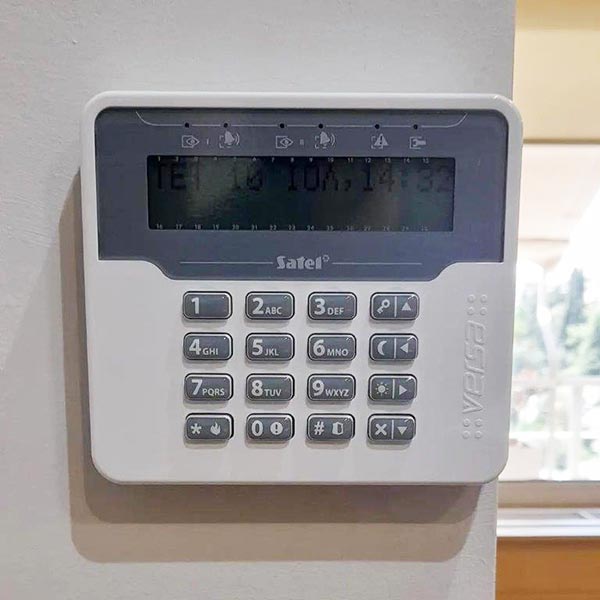 HOME SECURITY: Φωτογραφίες & Βίντεο