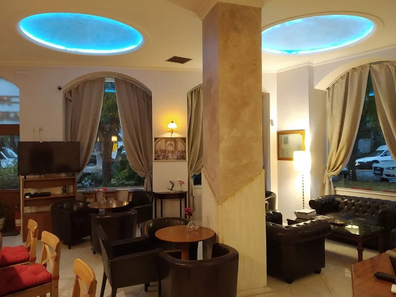 HOTEL ΔΙΕΘΝΕΣ: Φωτογραφίες & Βίντεο