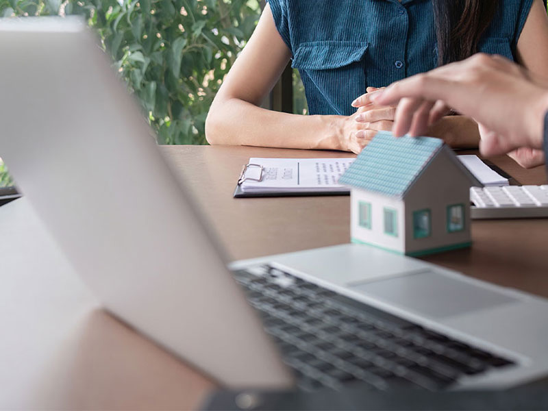 HP REAL ESTATE: Φωτογραφίες & Βίντεο