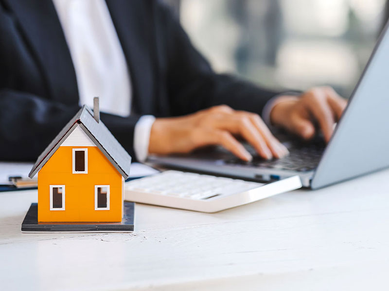 HP REAL ESTATE: Φωτογραφίες & Βίντεο
