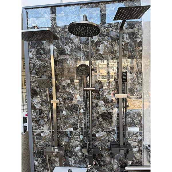 IDEAL BAGNO: Φωτογραφίες & Βίντεο
