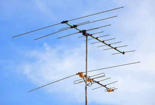Εγκατάσταση κεραιών TV