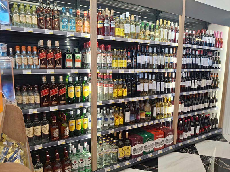 IL MARKET: Φωτογραφίες & Βίντεο