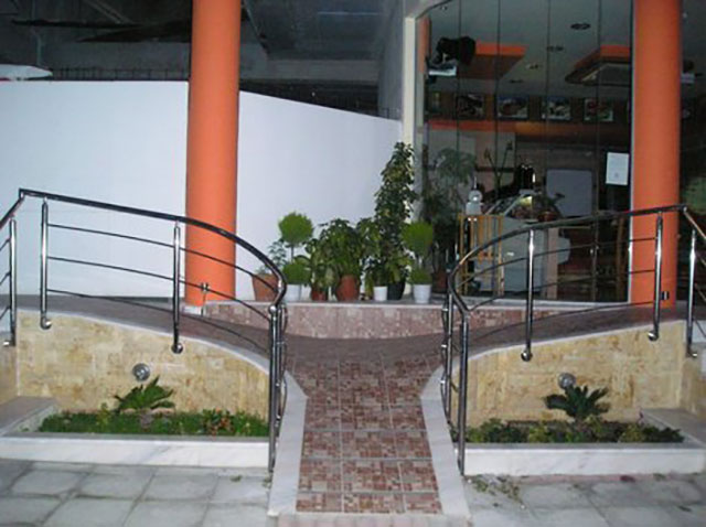INOX PATRAS: Φωτογραφίες & Βίντεο