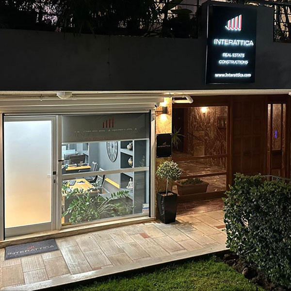 INTERATTICA REAL ESTATE: Φωτογραφίες & Βίντεο