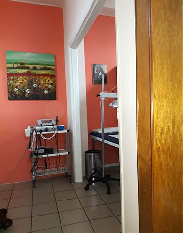 IQ THERAPY PHYSIOTHERAPY AGRINIO: Φωτογραφίες & Βίντεο