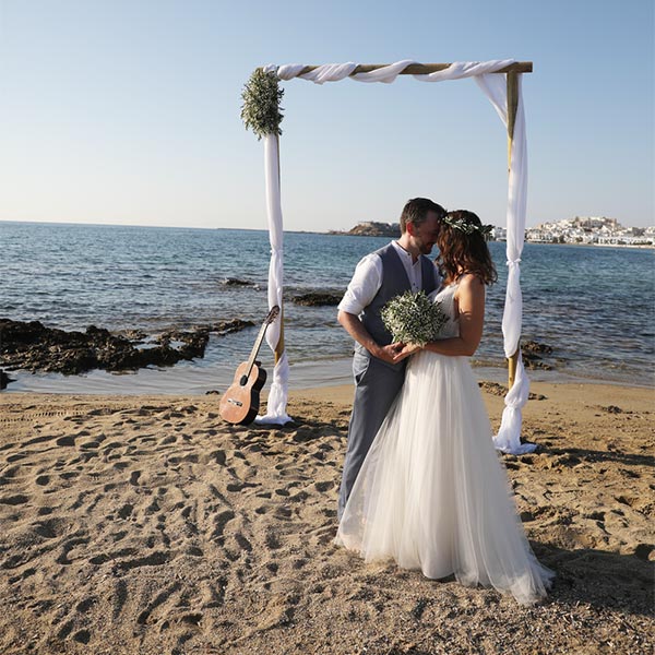 ISLANDEVENTS - WEDDING & EVENT DESIGN BY FLORA KOUKLI: Φωτογραφίες & Βίντεο