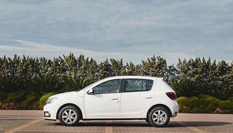 KALAMATA GO RENT A CAR: Φωτογραφίες & Βίντεο