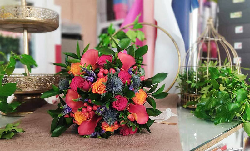 KALOUSIS FLOWERS: Φωτογραφίες & Βίντεο
