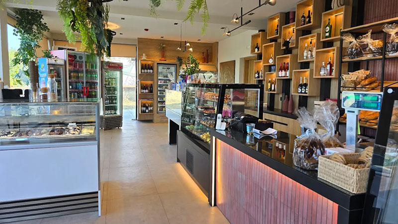 KAPOS CAFE - BAKERY - PASTRY: Φωτογραφίες & Βίντεο