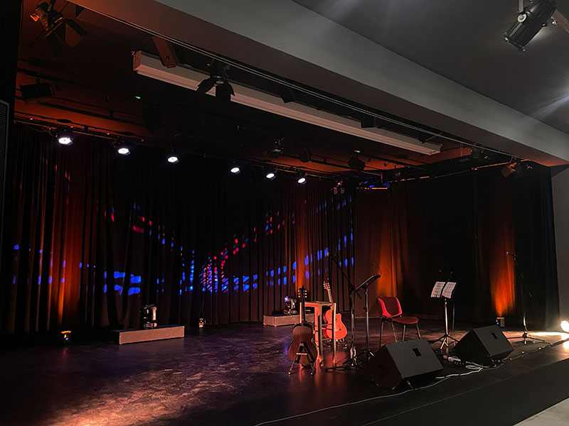 KAPOUTSOS SOUND & LIGHTS SERVICES: Φωτογραφίες & Βίντεο