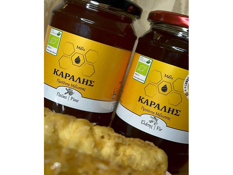 ΚΑΡΑΛΗΣ ΠΡΟΙΟΝΤΑ ΜΕΛΙΣΣΑΣ: Φωτογραφίες & Βίντεο