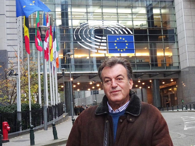 KARAMPETSOS CHARIS MD, Ph.D: Φωτογραφίες & Βίντεο