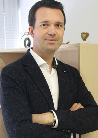 KARATZAS PANTELIS DR: Φωτογραφίες & Βίντεο