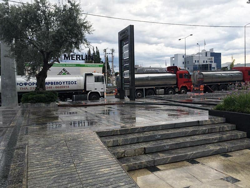 ΚΑΡΒΕΛΟΥΤΣΟΣ: Φωτογραφίες & Βίντεο