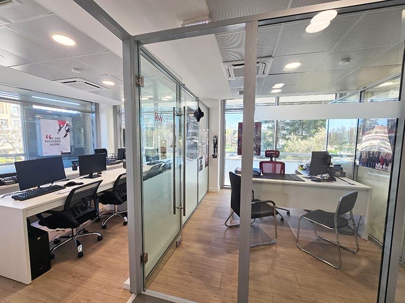 KELLER WILLIAMS CRETAN PROPERTIES: Φωτογραφίες & Βίντεο