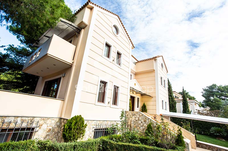 KELLER WILLIAMS SOLUTIONS GROUP: Φωτογραφίες & Βίντεο
