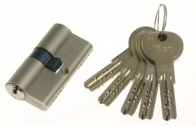 KEY SHOP RITSIS - MANETTA OLGA: Φωτογραφίες & Βίντεο