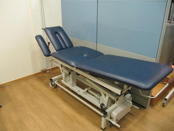 Kinesiotherapy bed