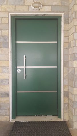 KIRIAZIS DOORS: Φωτογραφίες & Βίντεο