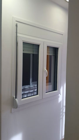 KIRIAZIS DOORS: Φωτογραφίες & Βίντεο