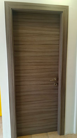 KIRIAZIS DOORS: Φωτογραφίες & Βίντεο