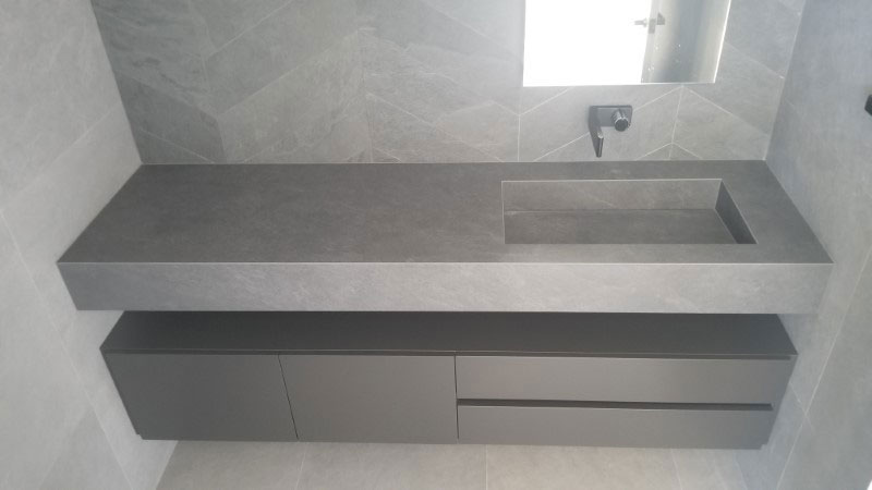 KOKKINAKIS STONE & PORCELAIN: Φωτογραφίες & Βίντεο