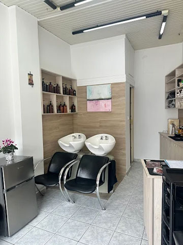 KONSTANTINA BEAUTY STUDIO: Φωτογραφίες & Βίντεο