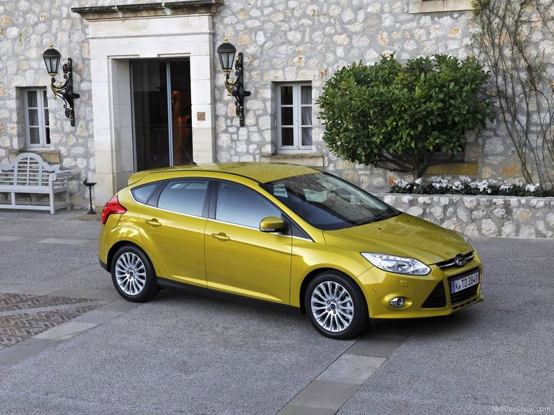 KOSMOS RENT A CAR: Φωτογραφίες & Βίντεο