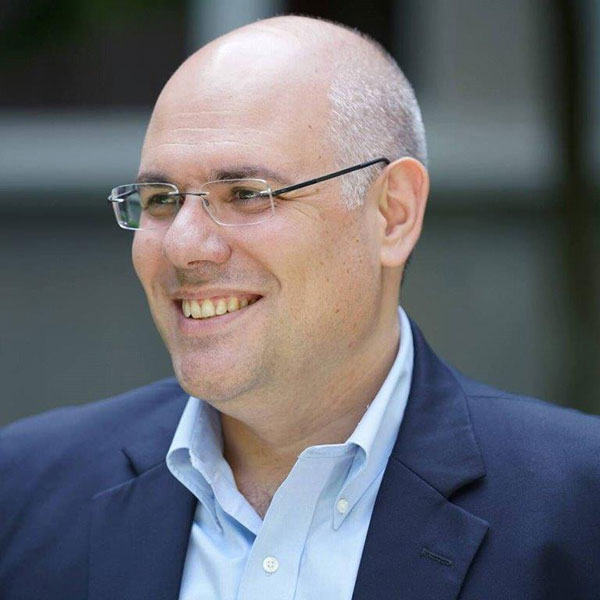 Ο ιατρός πνευμονολόγος Κωστίκας Κωνσταντίνος MD, PhD, FCCP, FERS