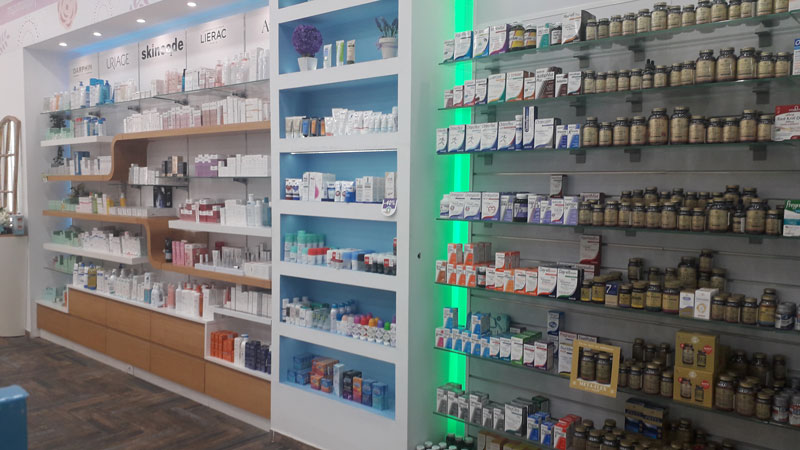 KOSTI KOUTSIS PHARMACY: Φωτογραφίες & Βίντεο