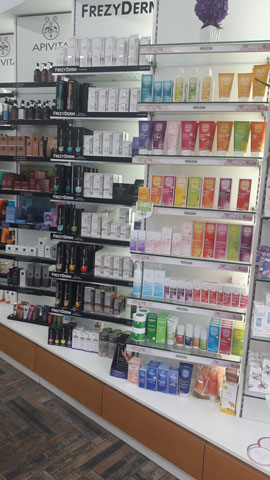 KOSTI KOUTSIS PHARMACY: Φωτογραφίες & Βίντεο