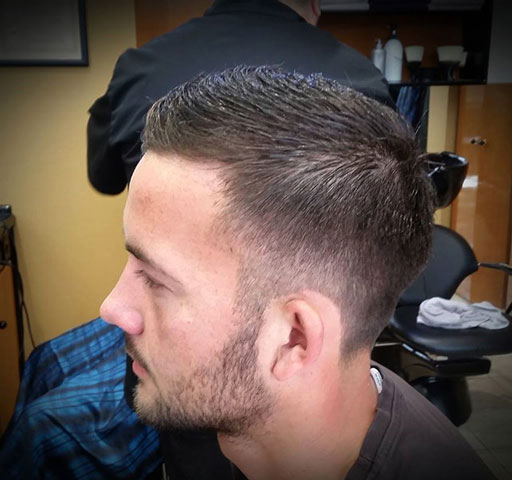 KOUFALIOS BARBER SHOP: Φωτογραφίες & Βίντεο