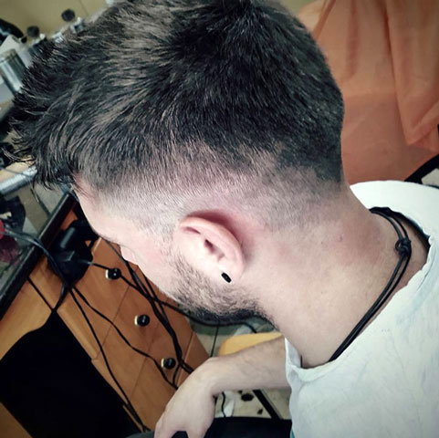 KOUFALIOS BARBER SHOP: Φωτογραφίες & Βίντεο