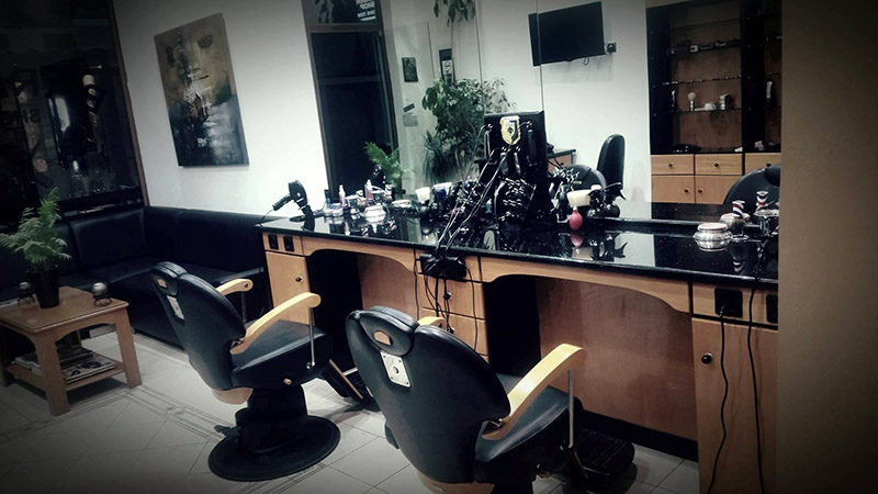 KOUFALIOS BARBER SHOP: Φωτογραφίες & Βίντεο