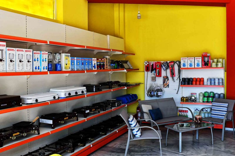 KOUKIS KENTRO YGRAERIOU LOUTRAKI GAS: Φωτογραφίες & Βίντεο
