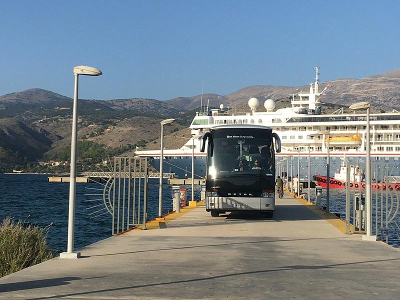KOULOUMPIS TRAVEL: Φωτογραφίες & Βίντεο