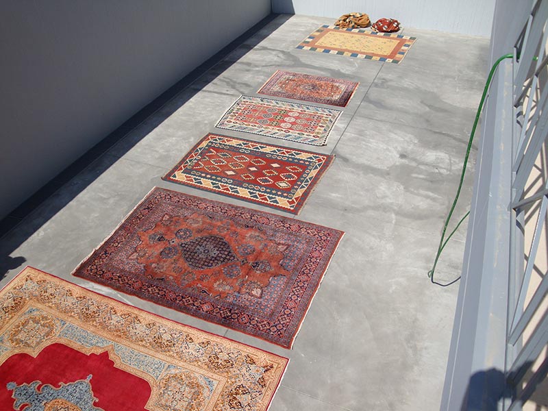 KOUROS CARPETS CLEANING: Φωτογραφίες & Βίντεο