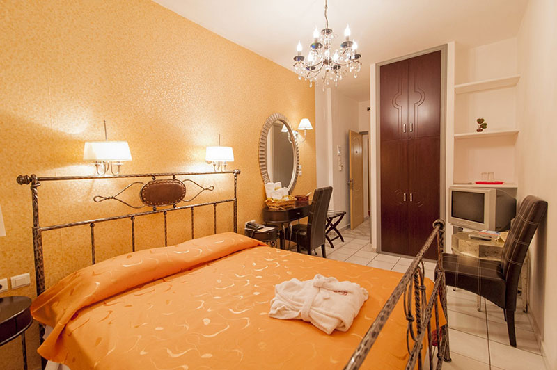 KRIKONIS HOTEL: Φωτογραφίες & Βίντεο