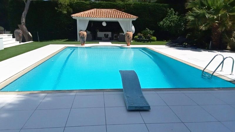 KRIKRIS POOLS: Φωτογραφίες & Βίντεο
