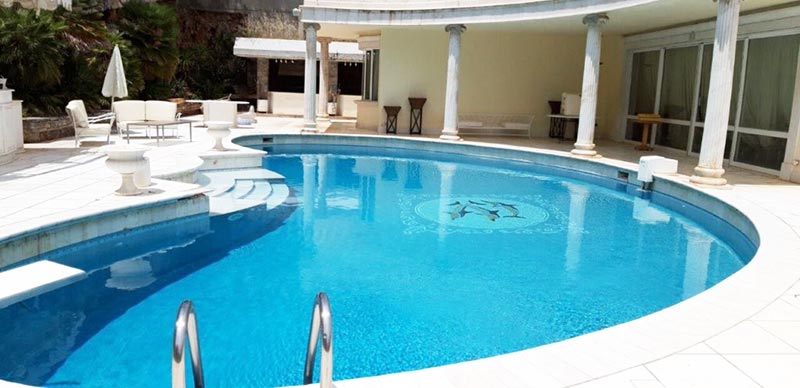 KRIKRIS POOLS: Φωτογραφίες & Βίντεο